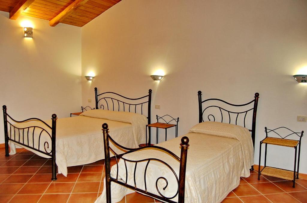 Li Teggi Turismo Rurale San Teodoro  Rum bild