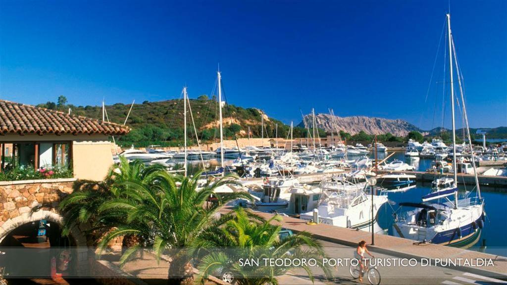 Li Teggi Turismo Rurale San Teodoro  Exteriör bild